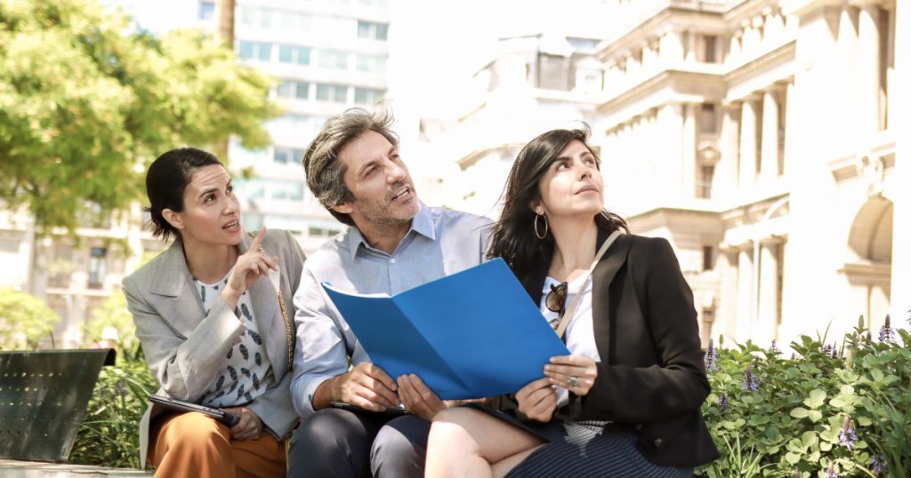 É necessário conhecer as exigências legais antes e durante a manutenção de fachadas para evitar transtornos futuros e prejuízos para os condôminos.