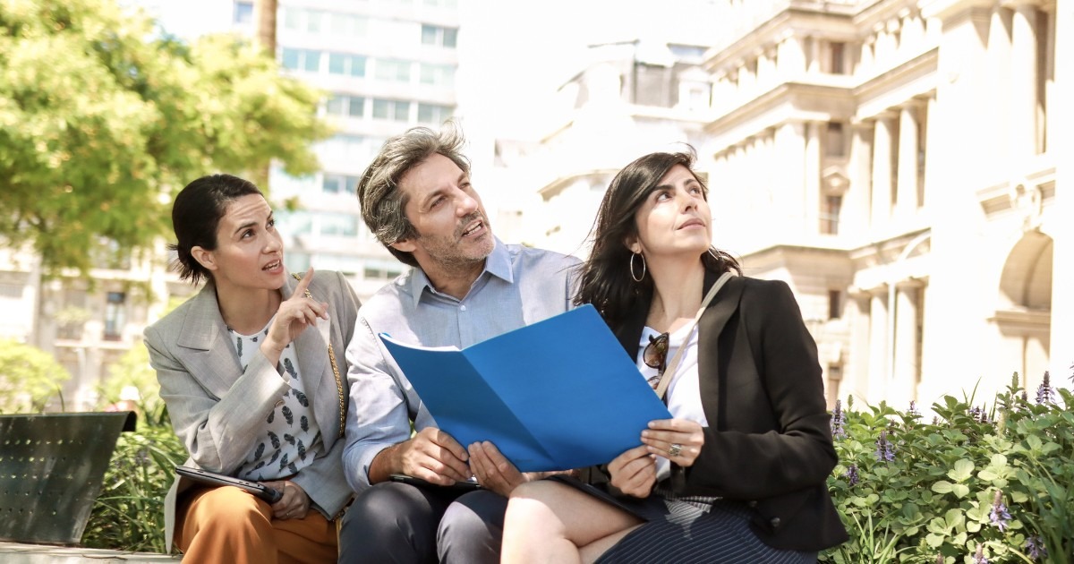É necessário conhecer as exigências legais antes e durante a manutenção de fachadas para evitar transtornos futuros e prejuízos para os condôminos.