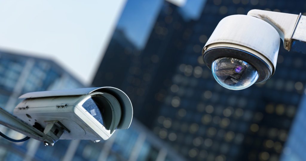 Câmeras de monitoramento: segurança ou invasão de privacidade?